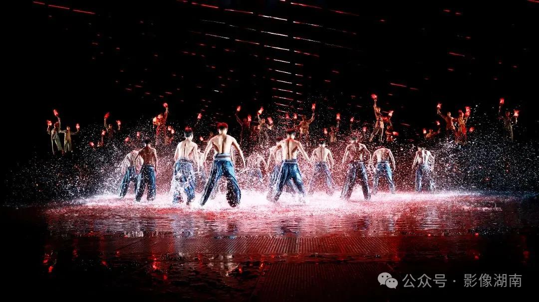 寻找摄影师贺雪华:摄影,记忆最深刻的是什么?