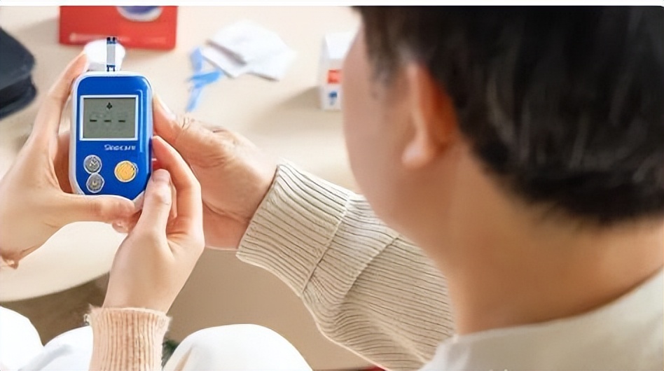 为什么越来越多的人患上糖尿病?原来是睡出来的,早看早受益