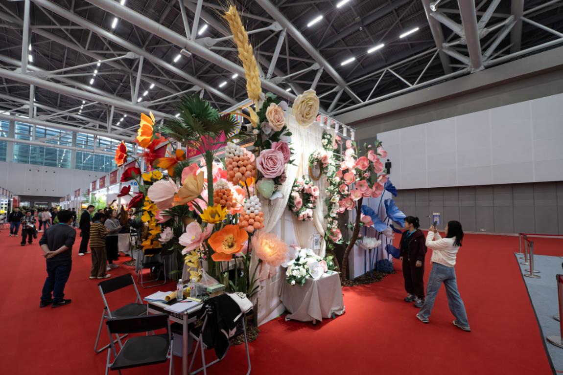 春起珠江繁花盛,花城花开齐相邀——第60届全国仿真植物及配套