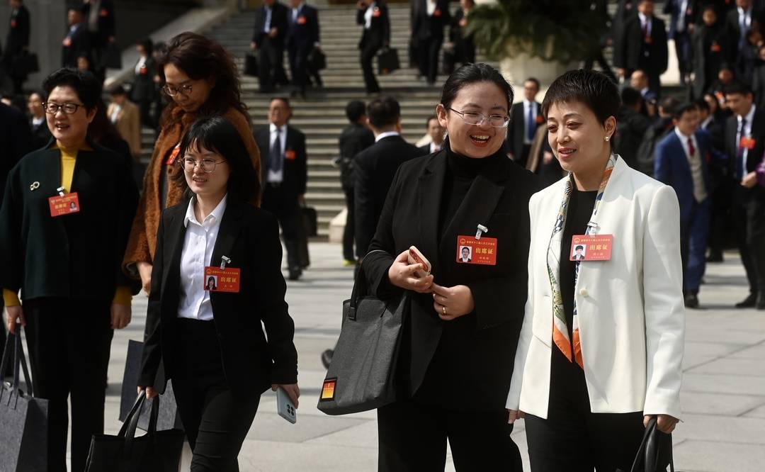 成都市第十八届人大三次会议今日开幕|图集
