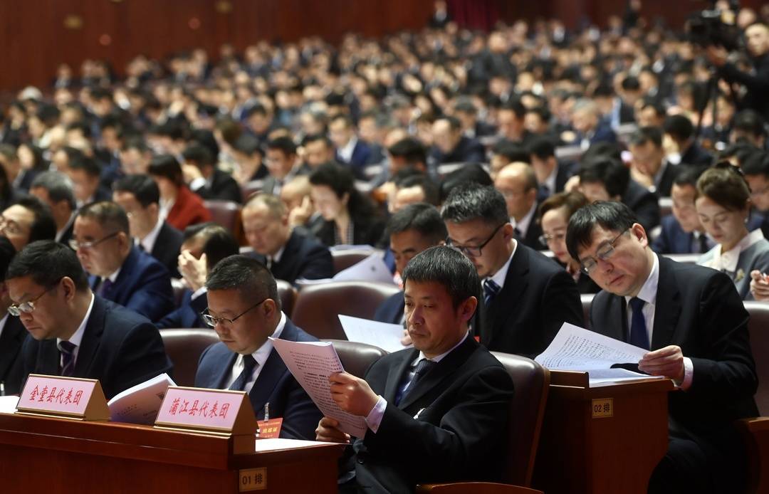 成都市第十八届人大三次会议今日开幕|图集