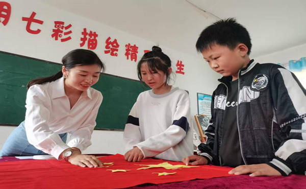 肥东县杨店学校:让每一个孩子都能绽放光彩