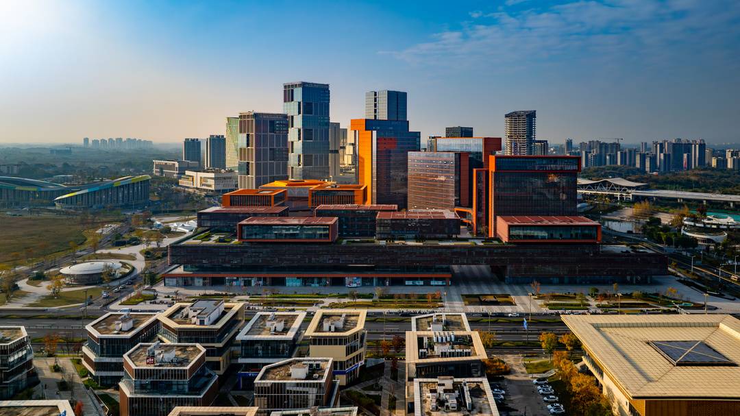 成都东部新区:五年筑基!未来之城显雏形丨成都两会