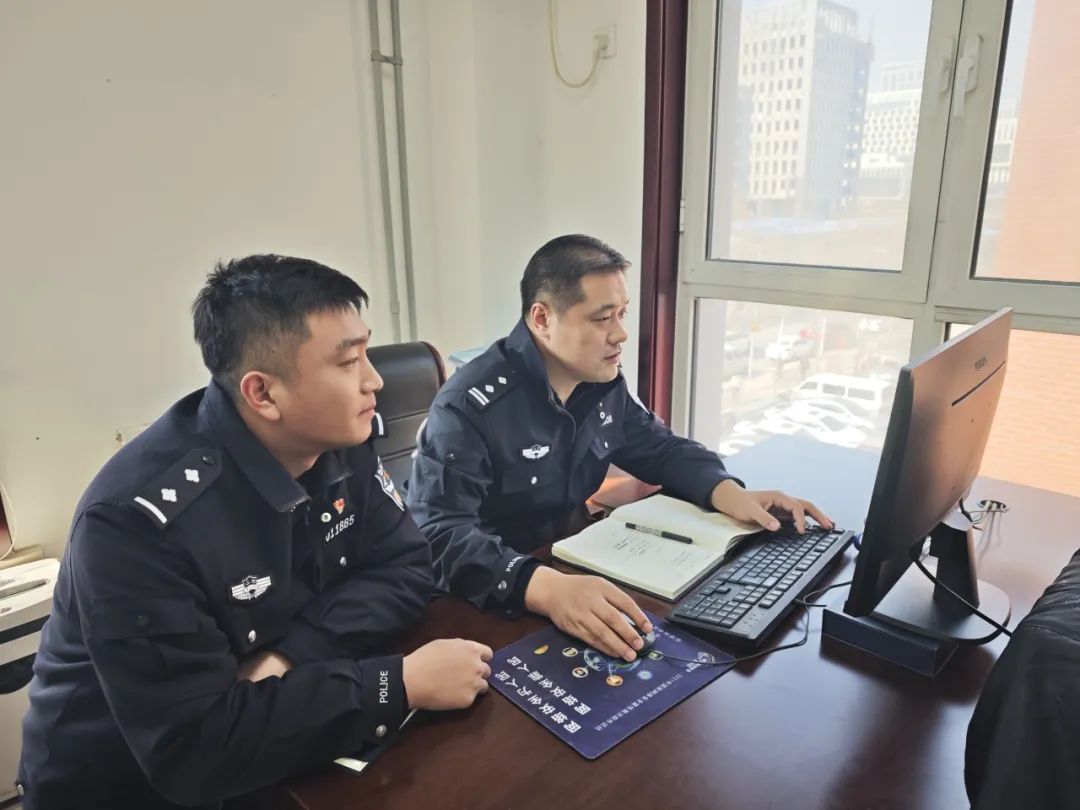 不同衣物不同手法,余某在奥特莱斯现场被抓!