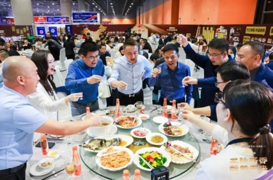 从南酱北传到北酱南进,铁盖天安门酒以超级文化IP重塑华南酱酒