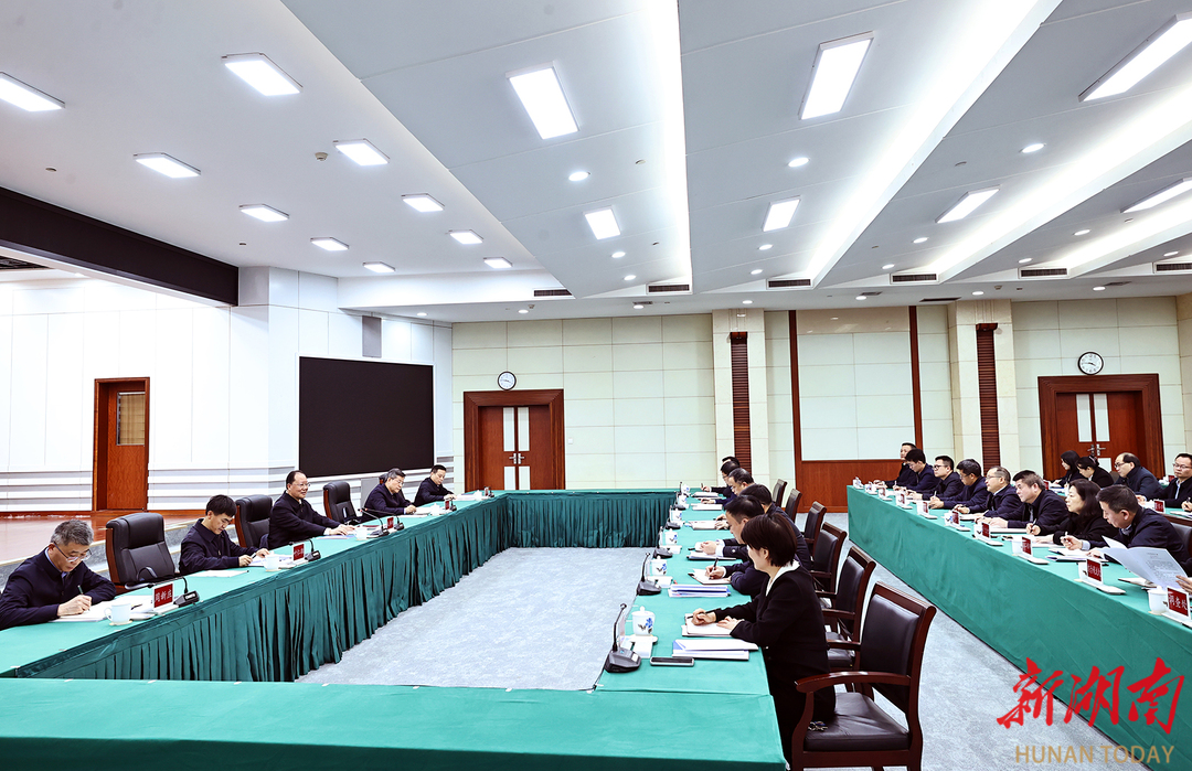 毛伟明在省自然资源厅调研