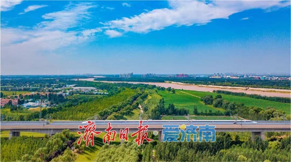追光天桥:千亿蓝图跃然春里