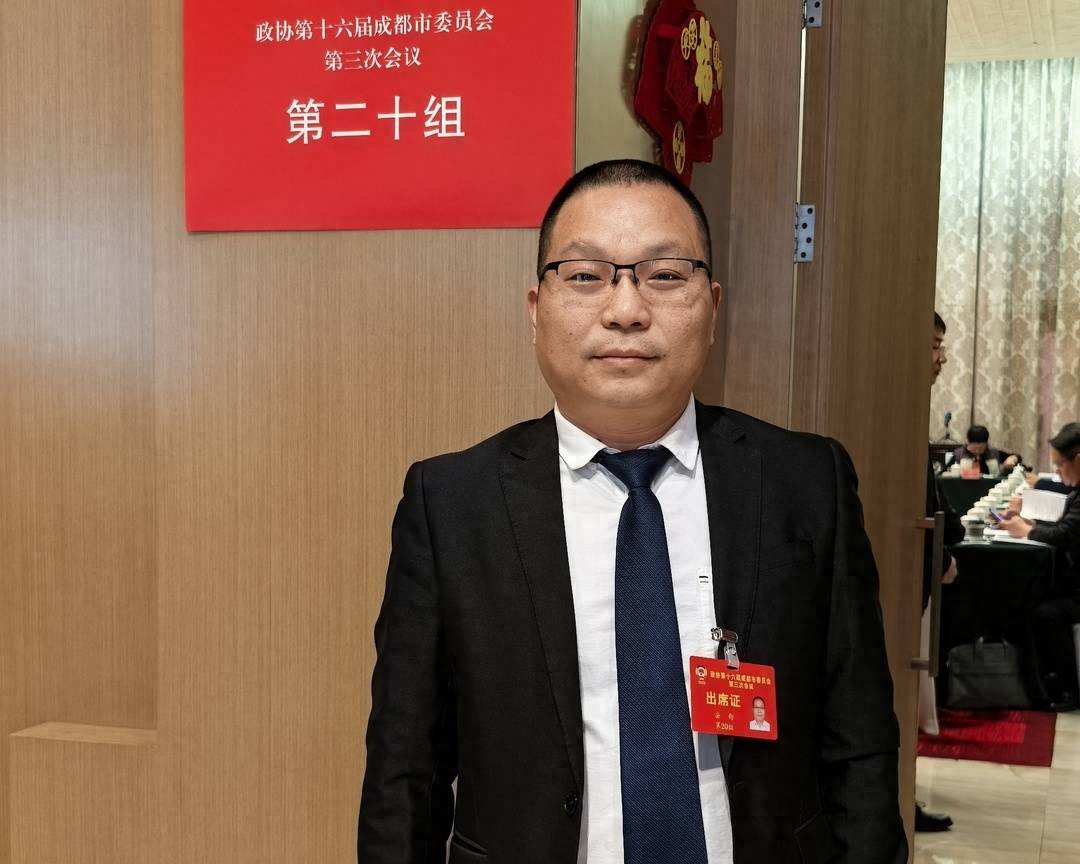 当医生自嘲天塌了AI能为成都医疗体系带来什么？丨两会好声音