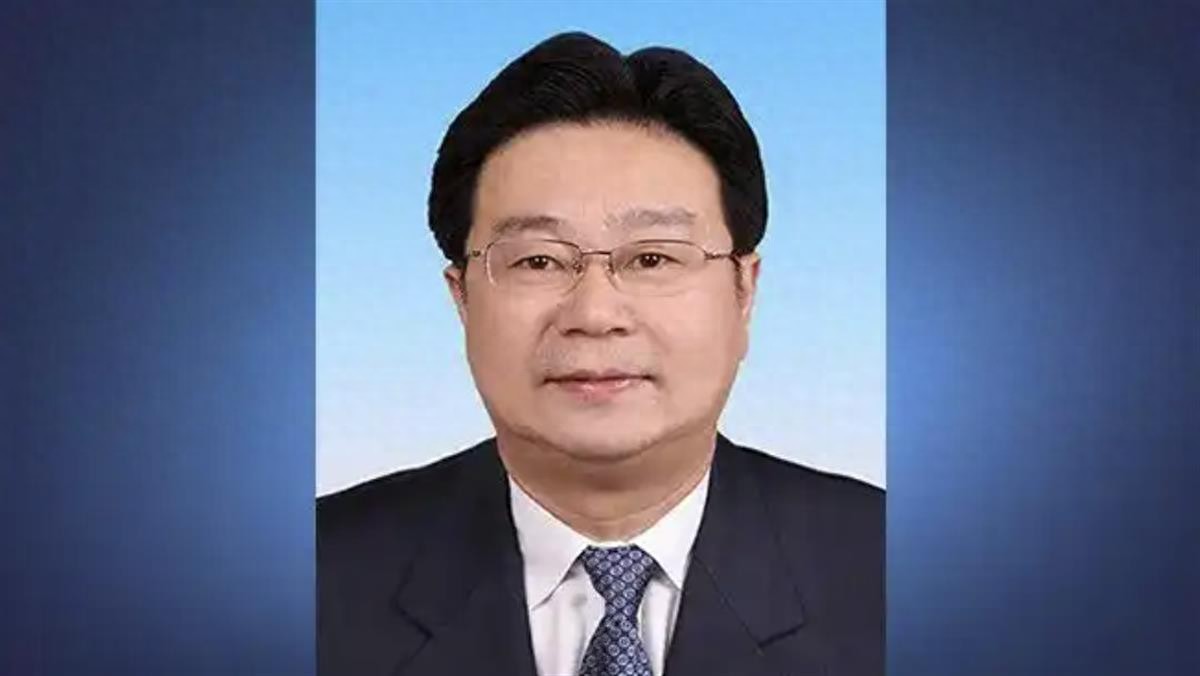 极目政情游钧履新北京市委副书记，毕业于武汉大学