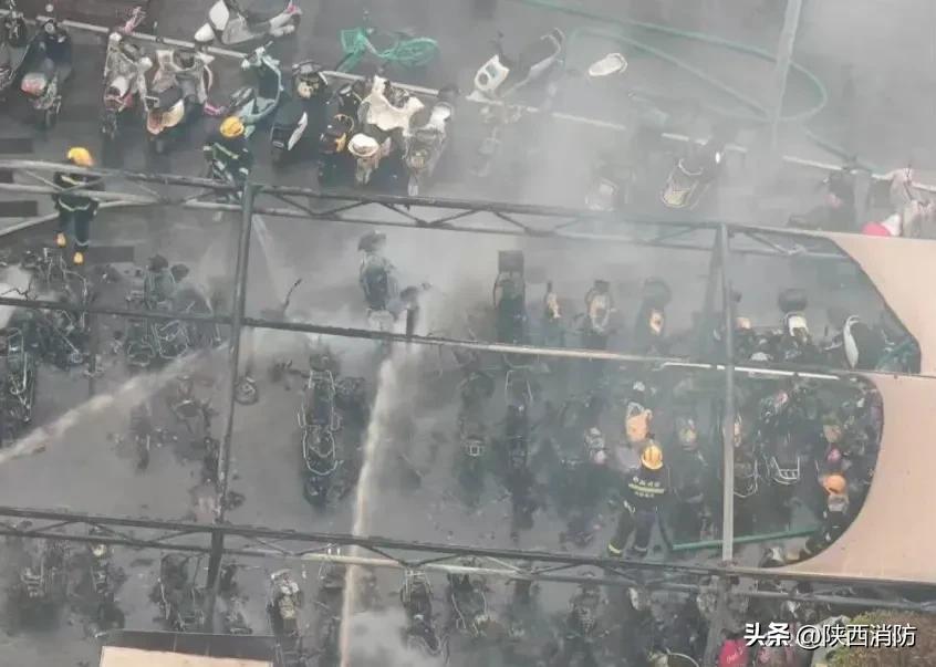 上百辆电动自行车被烧毁!近日连发多起,这些细节值得警惕→