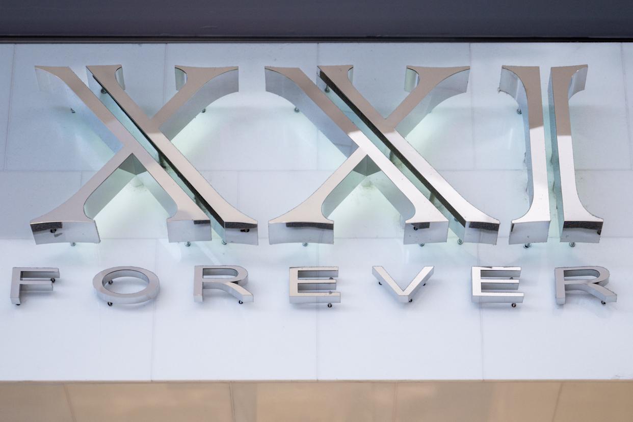 快时尚品牌Forever 21面临困境：总部关闭，大规模裁员，或面临再次破产清算
