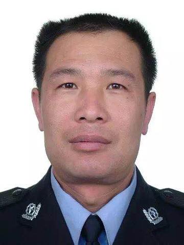 山西两名民警办案途中遇车祸不幸牺牲，英勇事迹感动全国